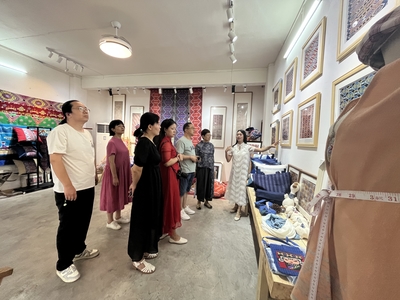 新西兰湖北经贸文化协会赴恩施州考察