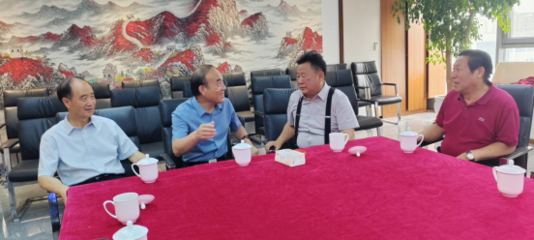 商洛市慈善协会一行拜访爱心人士张兴民