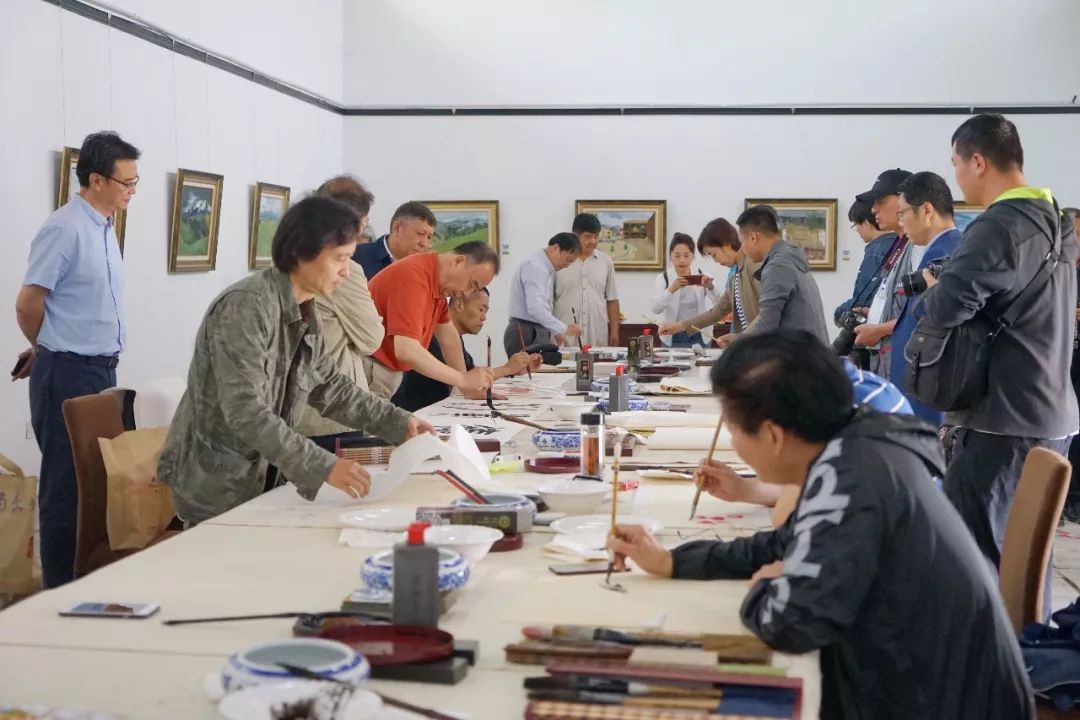 江苏伊犁两地艺术家文化交流活动圆满结束_江苏文艺网